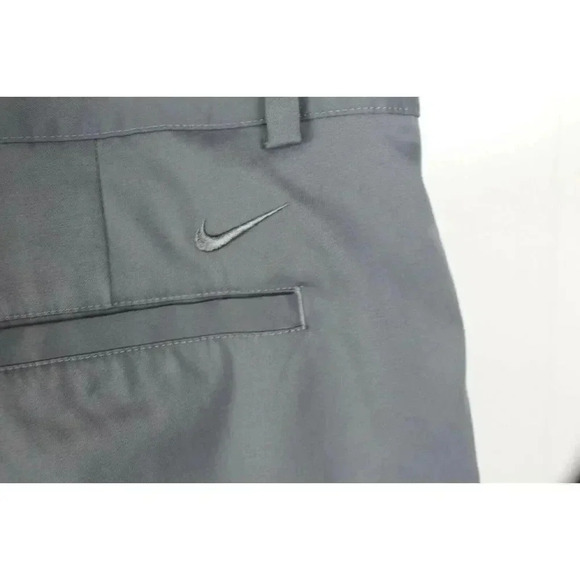 Nike Mens Dark Gray Dri Fit Flat Front Standard Fit Golf Chino Shorts Size 40 - Picture 3 of 4